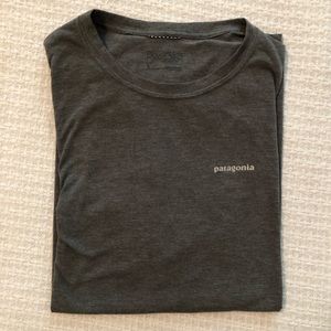 Patagonia Men’s T-shirt - Large